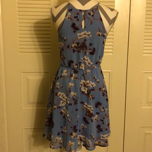 Springtime Dress - Picture 2 of 2